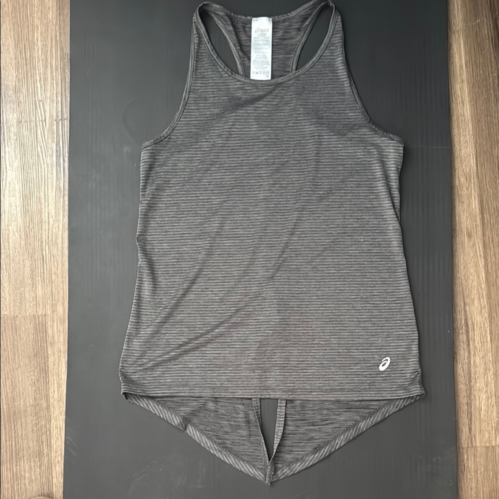 Asics Gray Asymmetrical Sleeveless Tank Top